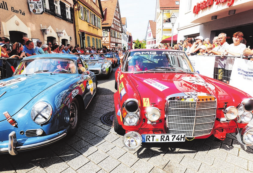 Oldtimer und Rennsportfreunde kommen beim Bergpreis in Neuffen voll auf ihre Kosten.