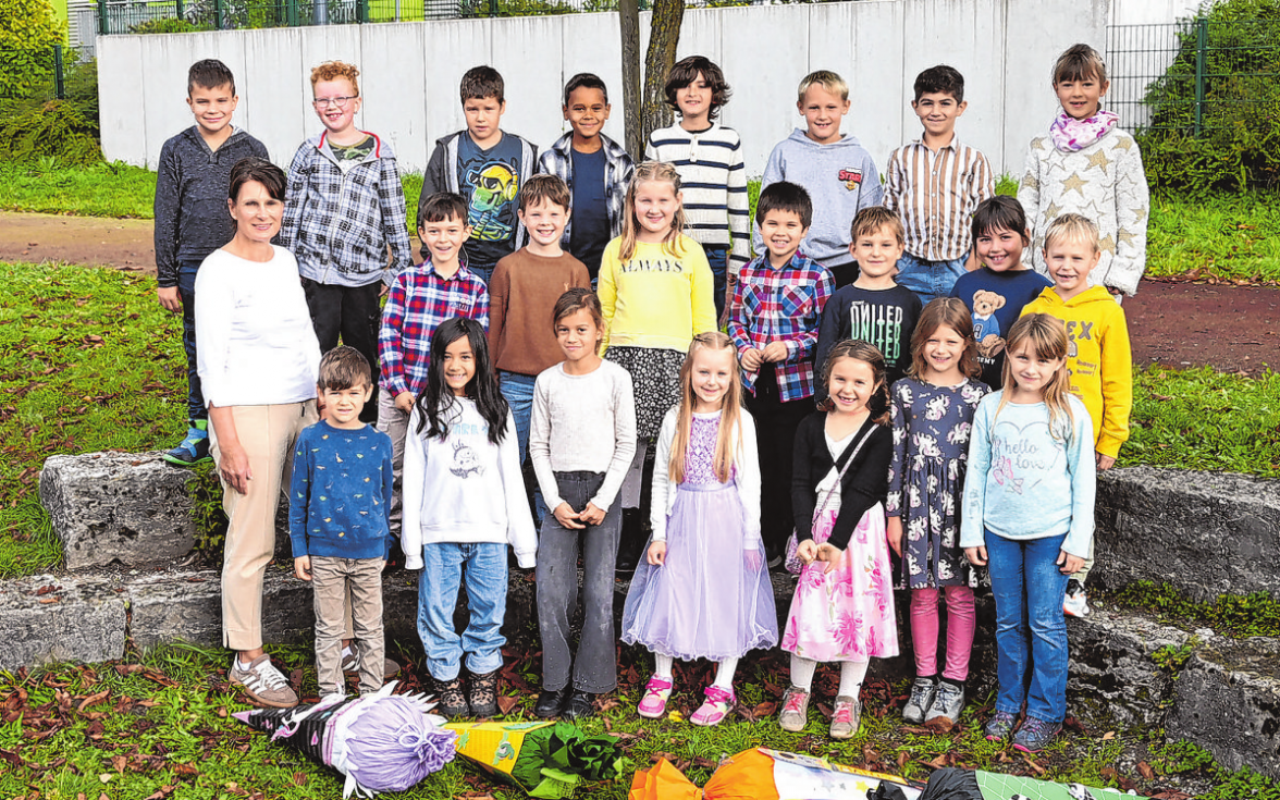 Grundschule Oberrot, Klasse 1/2 c Klassenlehrerin: Sabine Wennes Foto: Top Fotografie