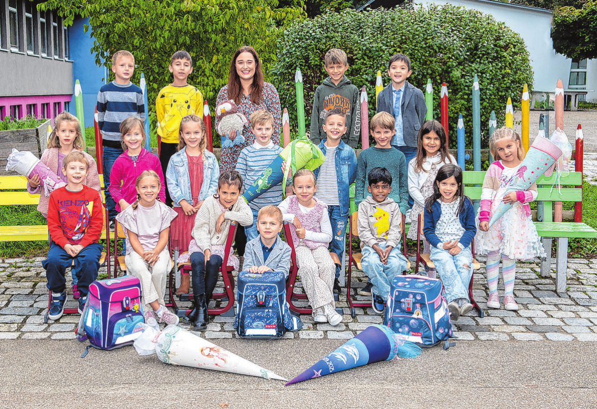 Grundschule Kreuzäcker, Klasse la Klassenlehrerin: Luisa Mix Foto: Ulmer Fotografie