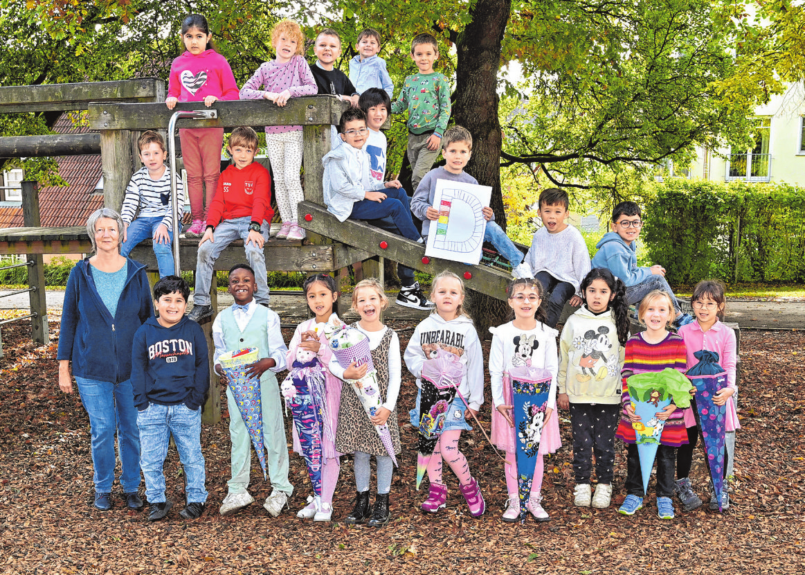Grundschule Hessental, Klasse 1d Klassenlehrerin: Anette Frank Foto: Top-Fotografie Rau