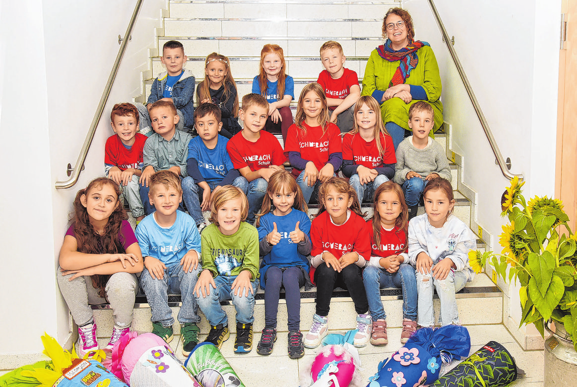 Schmerachschule Ilshofen-Oberaspach, Löwenklasse 1-2b Klassenlehrerin: Regina Sauer Foto: Ulmer Fotografie