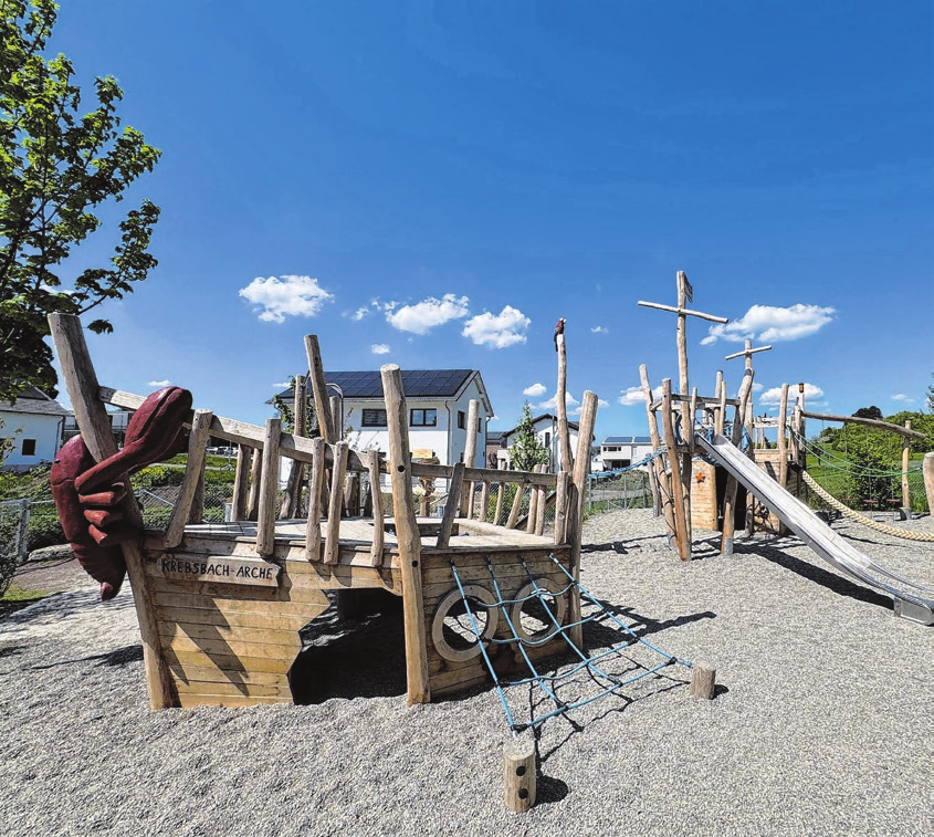 Der thematisch als Schiff gestaltete Spielplatz Oberwiesen lädt zum Herumtoben ein. Fotos: Gemeinde Bodelshausen