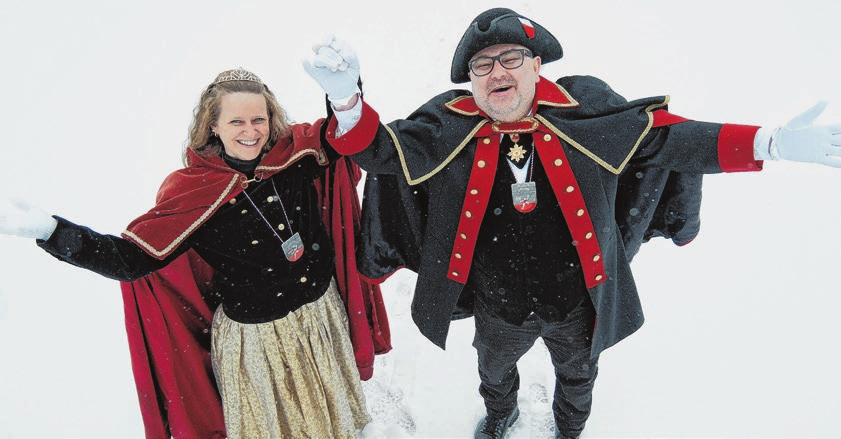 Das Grafenpaar: Karo und Sascha Company. Fotos: Peter Renz