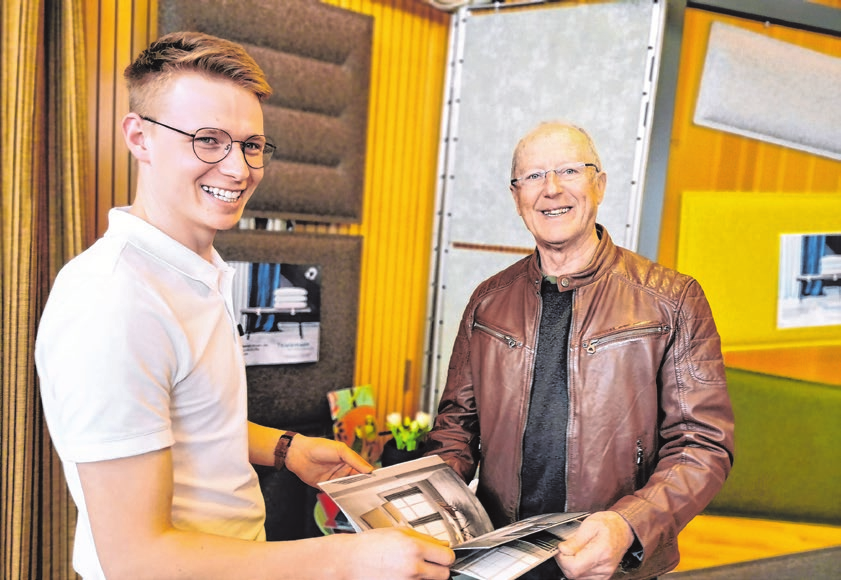 Patrick Hanser (I.), Geschäftsführer der Fa. Thielemann, freut sich auf Fragen und Interesse. Foto: Christina Kirsch