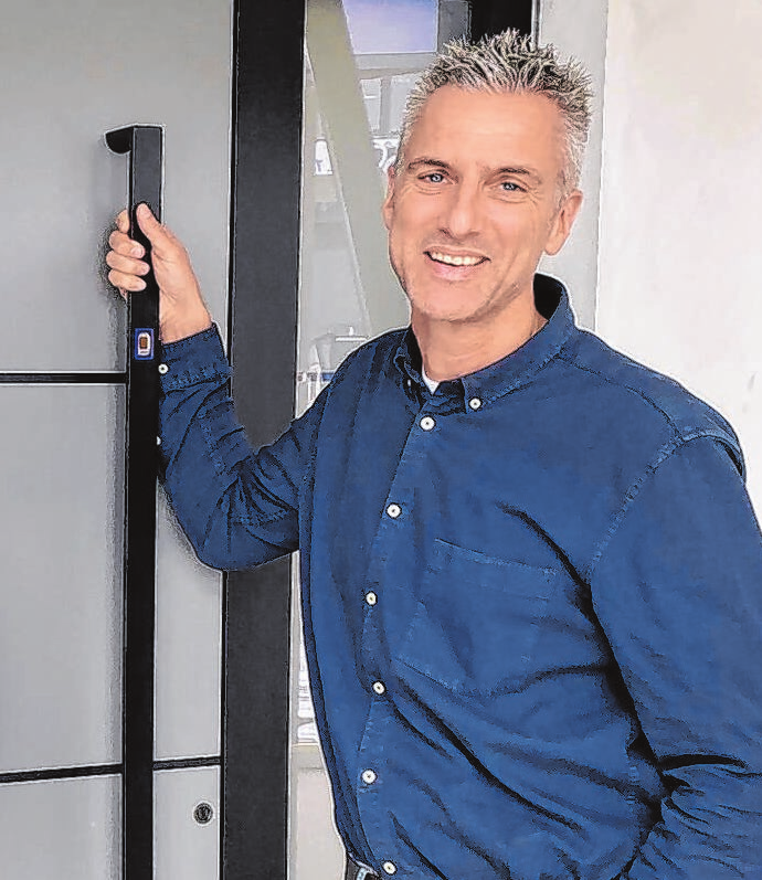 Innovatives für Fenster und Türen: Beim Erka-Schauwochenende kann man sich informieren und von Geschäftsführer Joachim Lutteri beraten lassen.