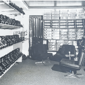  Laden und Schuhraum im Jahr 1970.