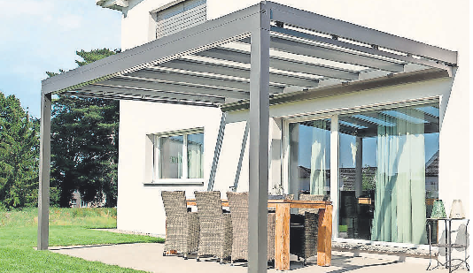 Das Glasdachsystem Nyon von Klaiber schützt vor Wettereinflüssen. Foto: Klaiber