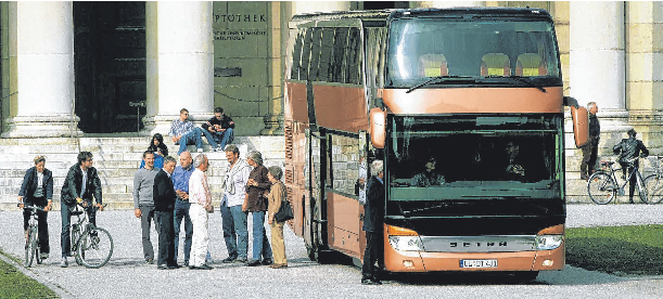 Viele Busse steuern Kurstädte an. FOTO: SRT