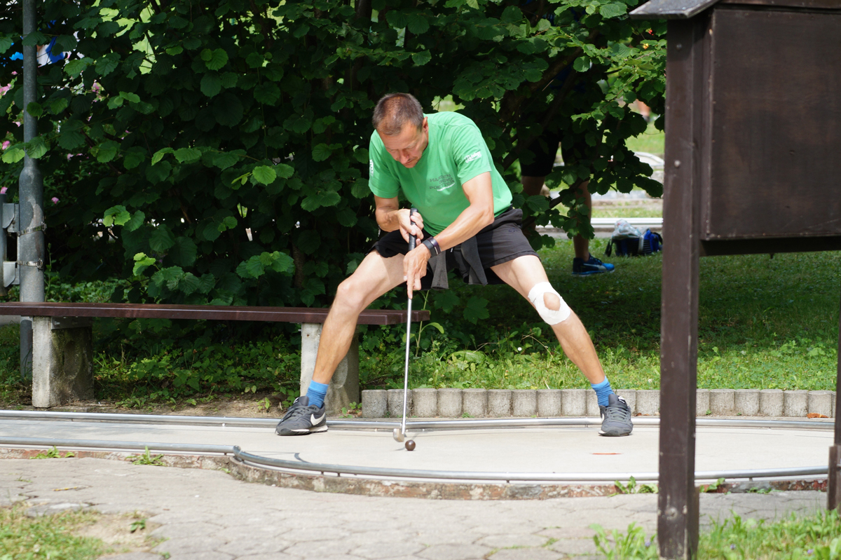 Schlagkräftig: Walter Erlbruch ist der erfolgreichste deutsche Minigolfspieler. FOTO Deutscher Minigolfsport Verband e.V.