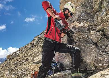 Der Alpenverein erhält mit viel Schweiß die alpinen Wanderwege. Fotos: Wallner Hannes