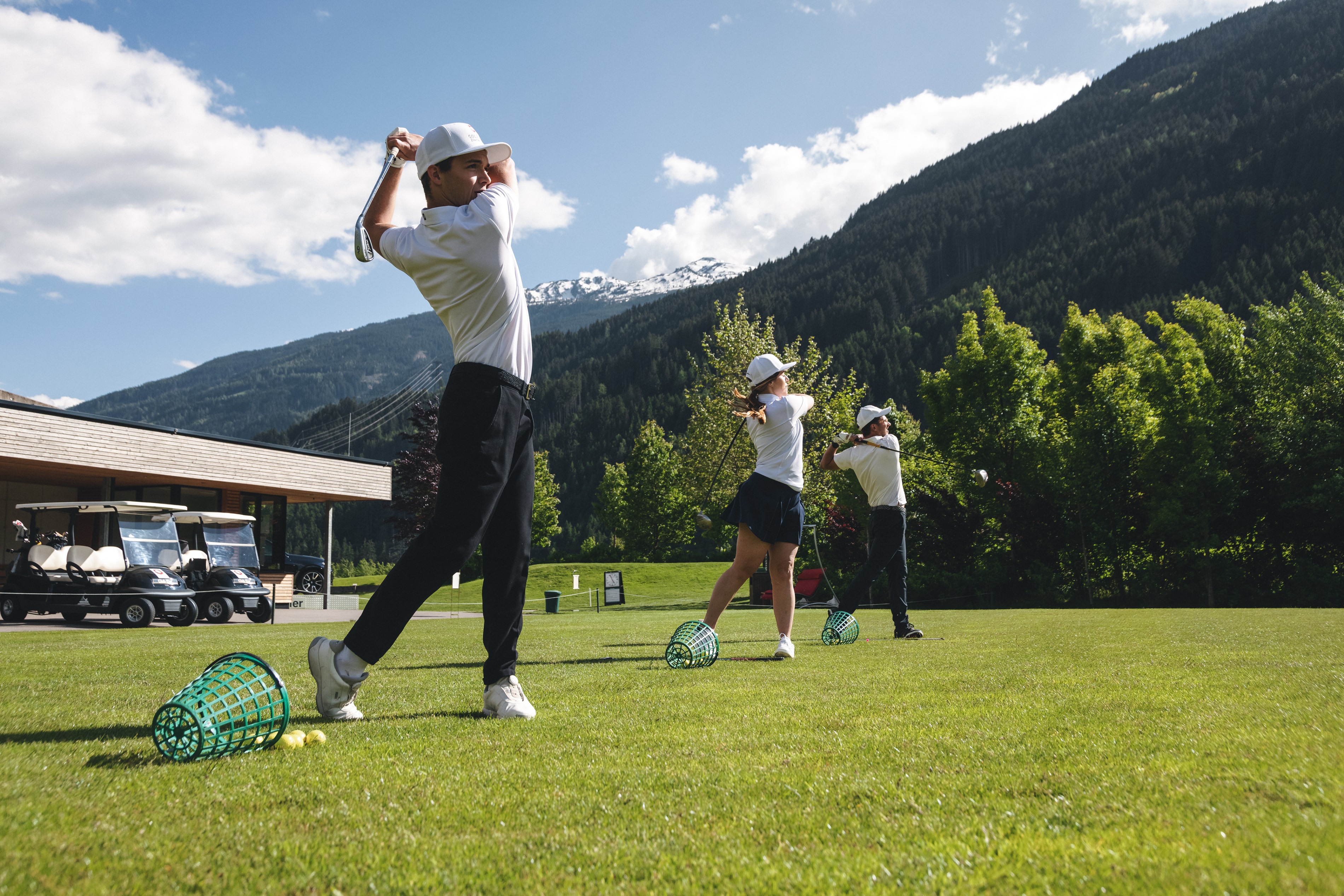 Abschlag im Golfclub Zillertal-Uderns
