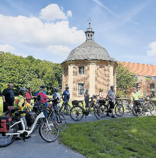 Die Fahrradtour mit dem ADFC führen regelmäßig zu den schönsten Sehenswürdigkeiten in der Umgebung, wie dem Haus Lüdtkenbeck in Münster.
