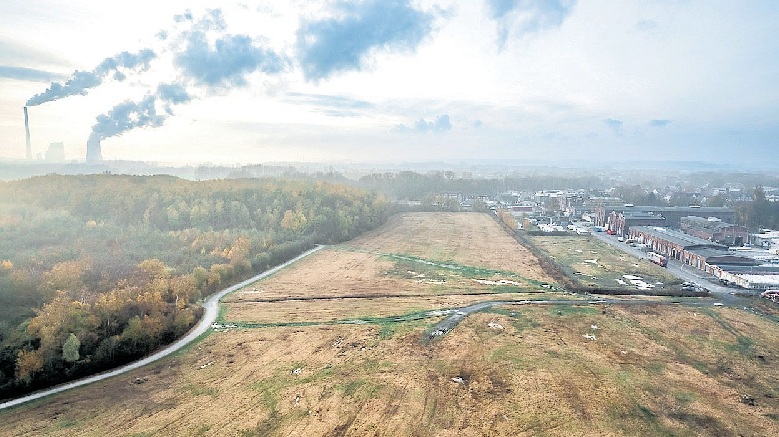 Auf der rund 16 Hektar großen Fläche des ehemaligen Zechengeländes soll die "SURFWLRD" entstehen FOTO SW GMBH & CO. KG