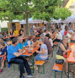 Geselligkeit ist beim Eberwinfest in Neckarsulm-Obereisesheim angesagt. Foto: privat