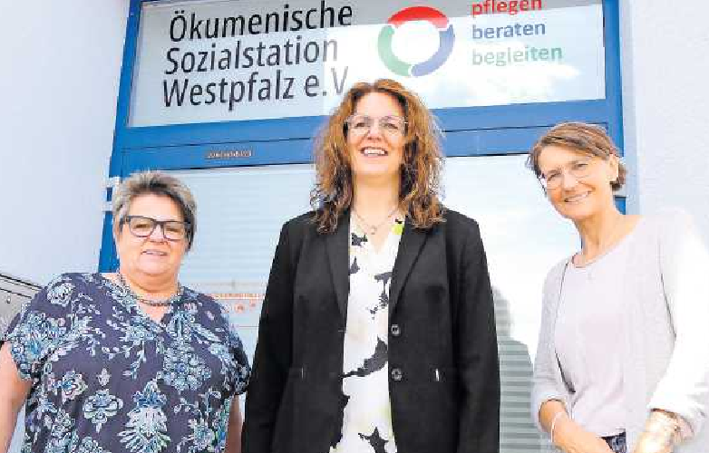 von links: Pflegedienstleiterin Rosel Müller, Geschäftsführerin Diana Kutien und Annette Filipiak-Bender, stellvertretende Pflegedienstleiterin und Praxisanleiterin. FOTO: POT
