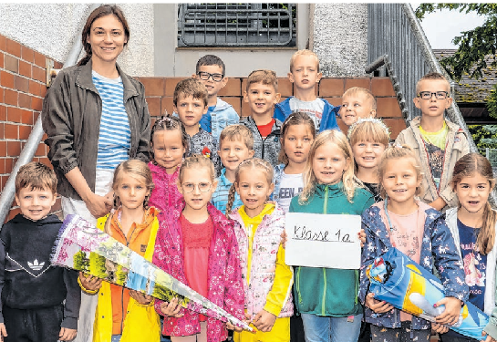 Die Schülerinnen und Schüler der Klasse 1a der Grundschule Gartz: Bennett Dreblow, Luisa Eick, Vincent Emeling, Janik Fischer, Enna Hintze, Eddi Janke, Anne Marie Kabs, Kacper Kolodziejczak, Artur Lieske, Inga Linke, Emma Marquardt, Liesel Rowbottom, Pia Schmidt, Lennard Stein, Amelia Wakulinska, Filip Wieclawski, Hanna Witt, Klassenleiterin Marta Bures