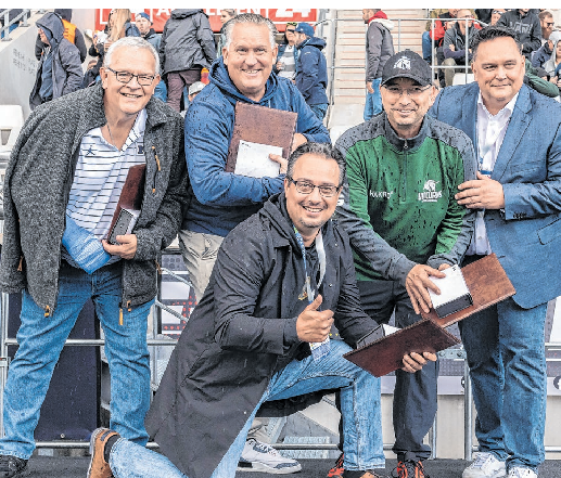 Die Neuen in der Hall of Fame: Peter Springwald, Max von Garnier, Shuan Fatah und Siegfried Gehrke mit AFVD-Präsident Fuad Merdanovic (von links).