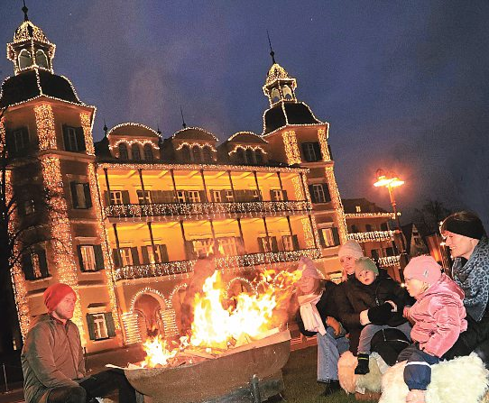 Adventzauber am Wörthersee beginnt am 24. November und erfreut an den Wochenenden - auch in Velden. Foto: Uta Rojsek-Wiedergut