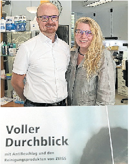 David Lenort und Andrea Hartleif sind die Meister im Team von Optik Winner in Wellinghofen.