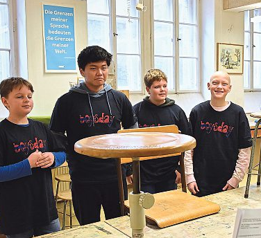 Die Schüler erhielten einen Eindruck von der Elementarpädagogik.  Foto: Land Tirol/Krepper