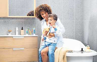 Speziell für Kinder gibt es fluoridhaltige Zahnpasten mit besonders mildem Minzgeschmack, um das Zähneputzen zu erleichtern. 5 FOTO: DJD/WWW.TEPE.COM