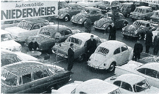 Die Auswahl an fahrbaren Untersätzen wurde immer größer - wie die Autoschau in der Westfalenhalle 4 zeigt.