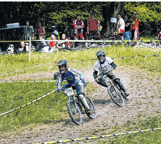 Sport gehört beim Münsterfest einfach dazu: Eine Zeitlang fand hier ein Downhill-Rennen statt, bis heute ist das Höfleswetzturnier ein fester Bestandteil der Feier.