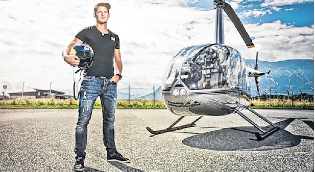 Thomas Morgenstern und sein Team pilotieren die Dorffest-Besucher über die Region. Foto: TMH helicopter