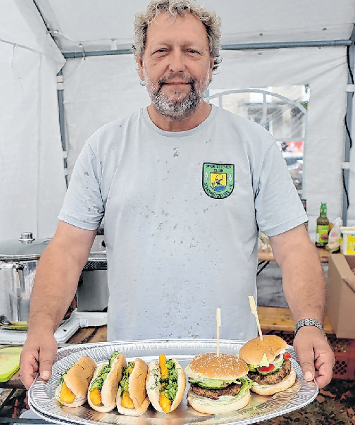 Leckereien von Fischbrötchen bis -suppe gehören dazu.