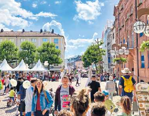 Verkaufsoffene Sonntage ziehen immer große Mengen an Besuchern in die Innenstadt. FOTO: CHRISTIANE MAGIN