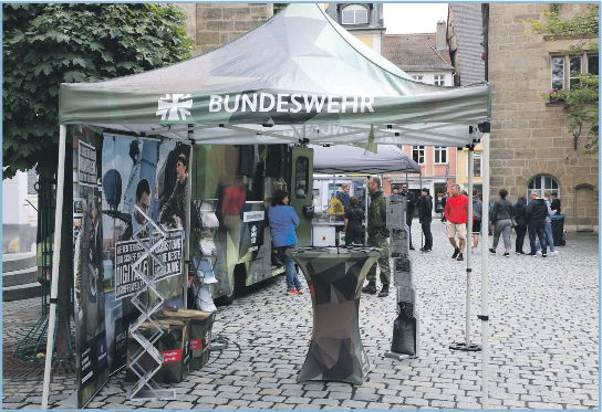 Eine Ausbildung muss nicht am 1. September beginnen. Ein Einstieg ist auch im Oktober oder November möglich.