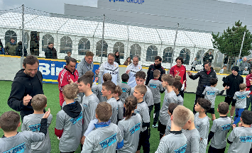 Briefing der teilnehmenden Kinder beim Scouting