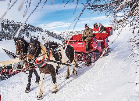 Der Advent wird hier traditionell mit viel Kunsthandwerk und Musik gefeiert. Foto: Franz Gerdl, Tourismusregion