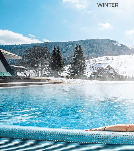 In der Familien& Gesundheitstherme St. Kathrein wird Wellness zum Familienspaẞ: Während die Kleinen die Wasserrutsche erobern, genießen die Eltern entspannende Momente im warmen Thermalwasser. Foto: Gert Perauer/Kärnten Werbung