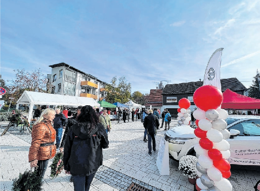 Impressionen aus den vergangenen Jahren. Archivfotos: Gabriele Böhm, Thomas Kiehl, Autohaus Wurst