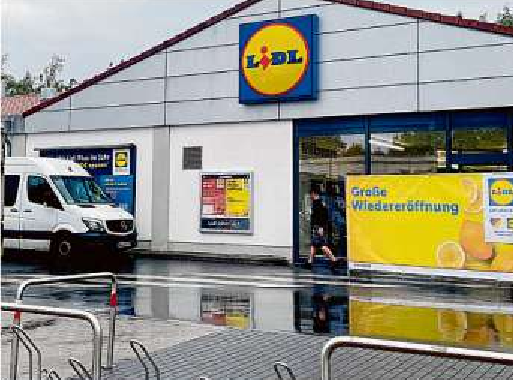 Die Lidl-Filiale in Döbern hat eine Frischekur bekommen und hat wieder geöffnet. Foto: Marcel Laggai