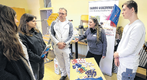 Hier im letzten Jahr am Stand von „Drei Schilde“, das Eberswalder Unternehmen ist auch in diesem Jahr wieder dabei.