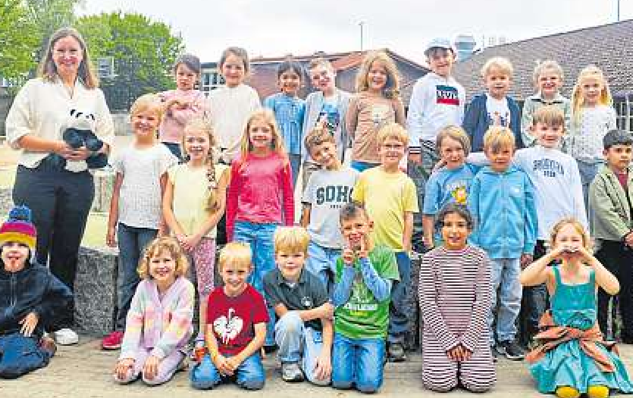 Die Klasse 1c mit Lehrerin Kim-Sophie Hustermann.