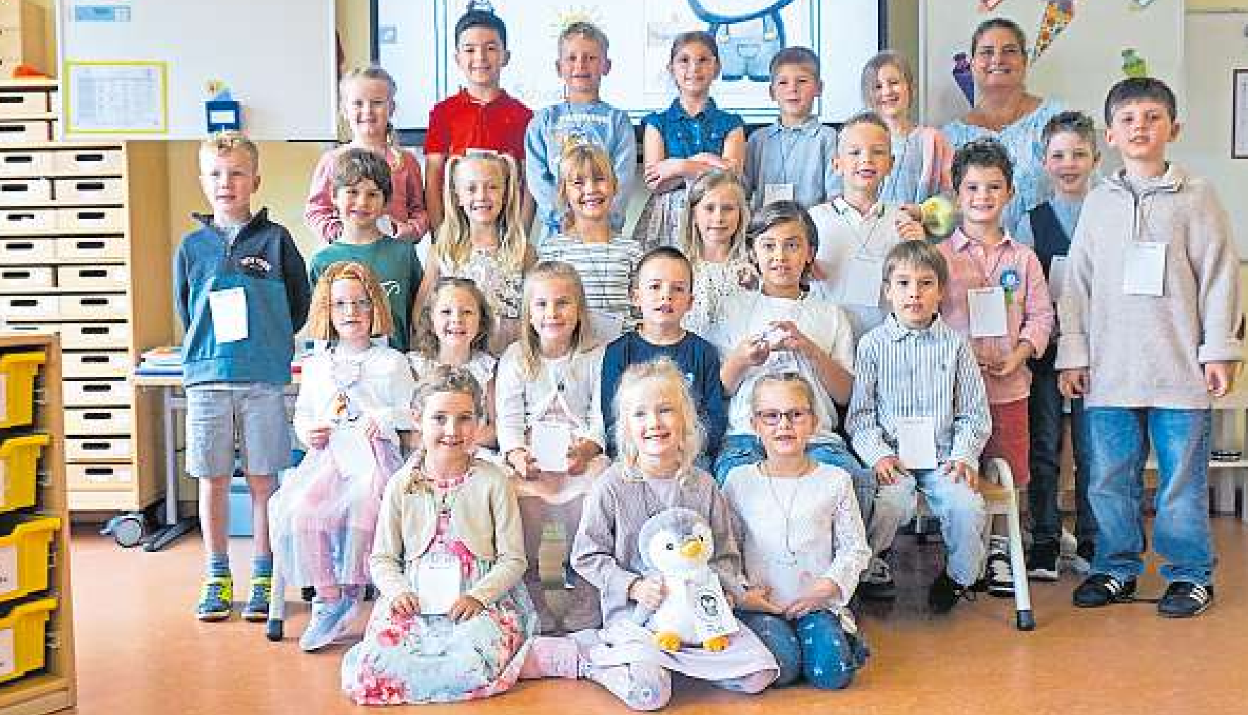 Klasse 1b, Klassenlehrerin Fr. Frasch Fotos: Lütte School/hfr (2)