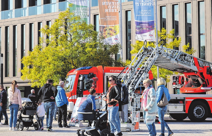 Willkommen beim 22. Reutlinger Tag der Sicherheit: Am 16. Oktober ist überall in der Stadt viel geboten. Und auch die Geschäfte öffnen zum Einkauf.