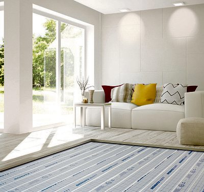 Eine Fußbodenheizung benötigt niedrige Arbeitstemperaturen und sorgt für angenehme Wärmeverteilung. Bildquelle: Schütz GmbH & Co. KGaA
