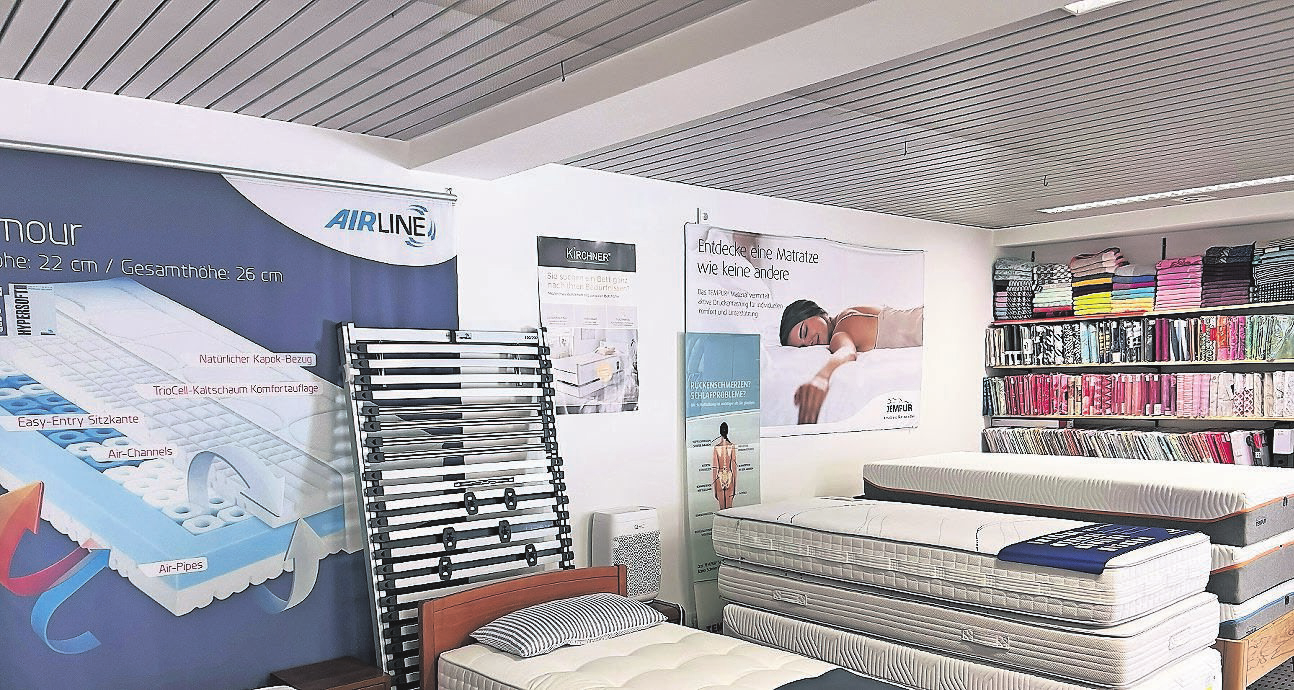Beim Räumungsverkauf im Bettenhaus Schneider werden hochwertige Schlafsysteme und deren Bestandteile besonders günstig angeboten. FOTOS: BETTENHAUS SCHNEIDER