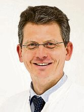 Prof. Dr. Joerg Heller <br/>Chefarzt <br/>Innere Medizin/ Gastroenterologie