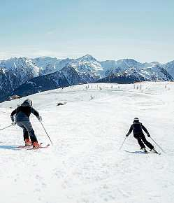 Skivergnügen mit insgesamt 65 Liften und Seilbahnen in Osttirol. Foto: Elias Bachmann