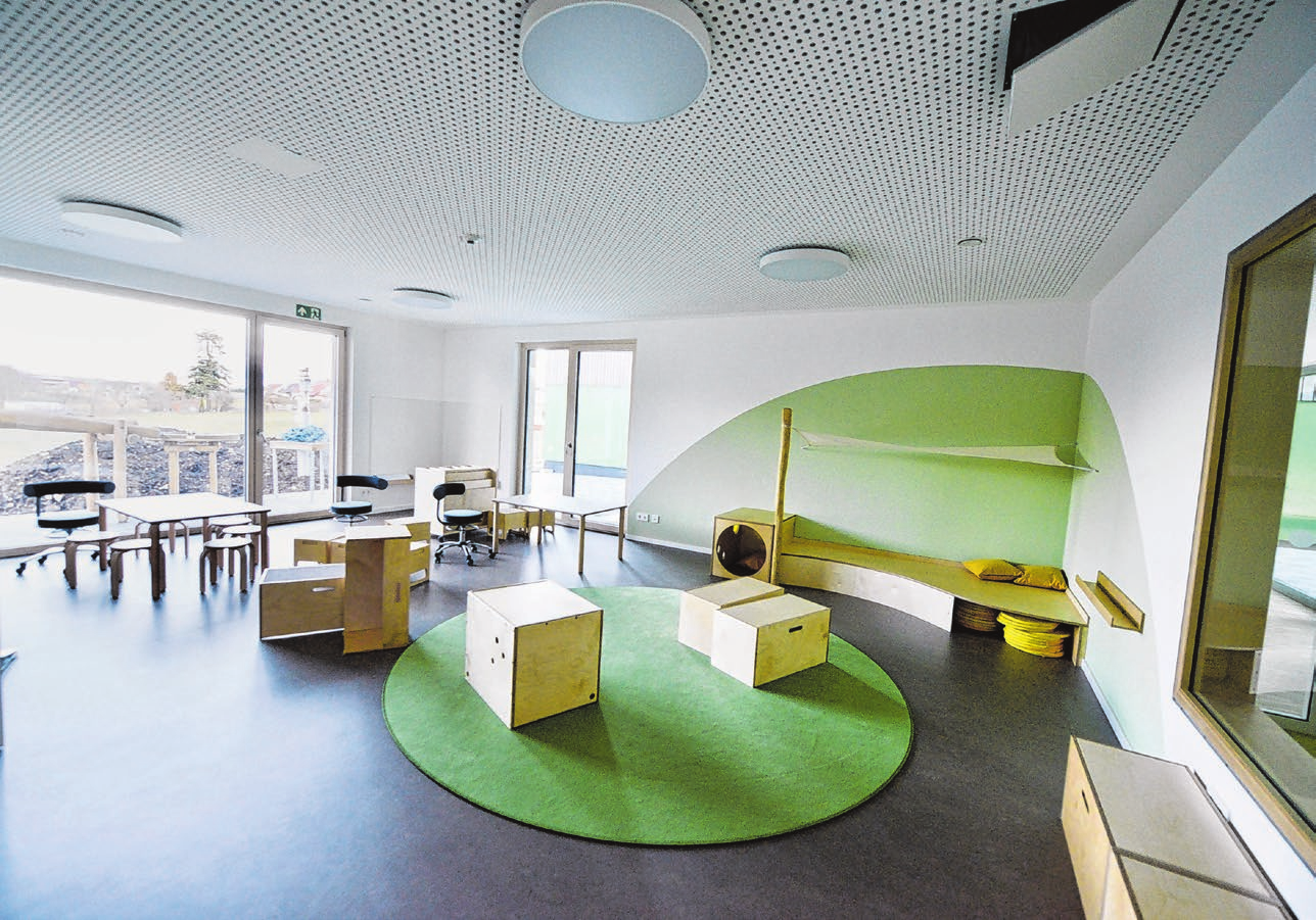 Hell und einladend, also einfach modern, präsentieren sich die Räumlichkeiten des neuen Gottlob-Lang-Kindergartens.