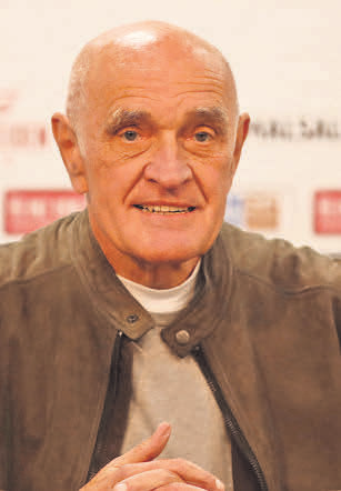 Martin Kind war Klub-Boss von Hannover 96, als Schmadtke dort als Sportdirektor tätig war.
