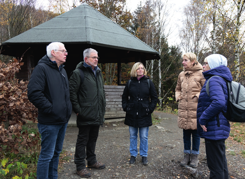 Unterwegs im Harz: die Wandervögel Andreas Wienbrügge, Imke Edinger, Anke und Harald Herr sowie Sabine Spruth. 