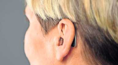Hörsysteme können dafür sorgen, dass Menschen mit Hörverlust „geistig auf der Höhe" bleiben. FOTO: EUHA/RECHTNITZ/AKZ-O