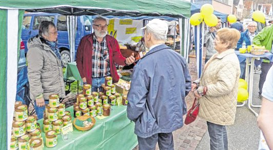 Ein netter Plausch mit den Anbietern ist immer drin. BILD: BIRGER-DANIEL GREIN