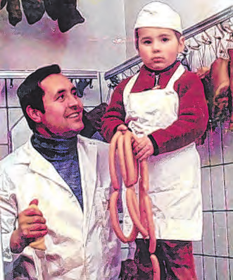 Gründer Siegfried Zehetner mit seinem jüngsten Sohn (ca. 1978) Foto: Zehetner